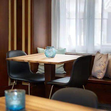 Krone By B-smart Hotel